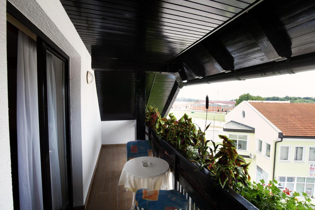 Hotel Gostisce Prosnik Ormoz Exterior foto