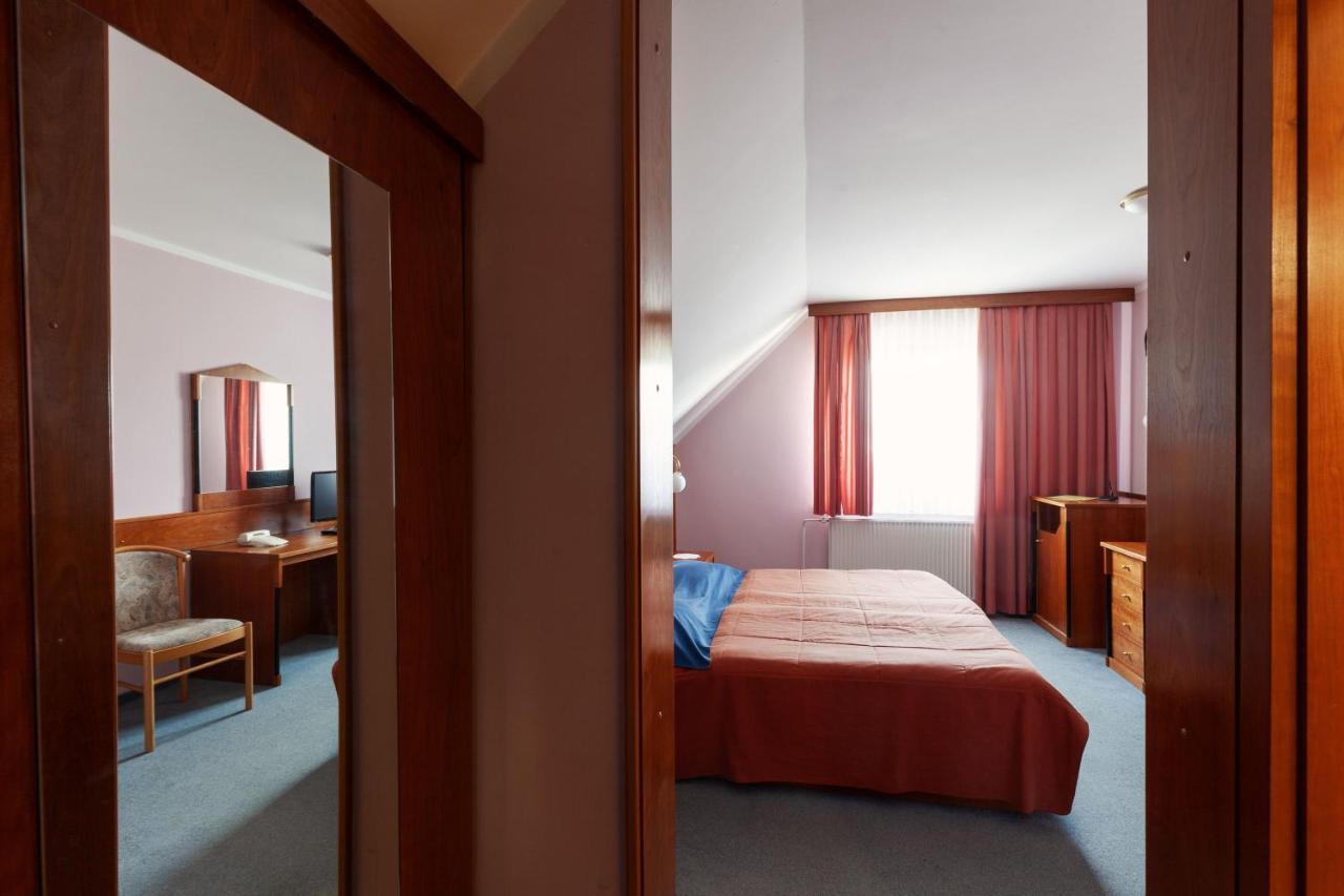 Hotel Gostisce Prosnik Ormoz Exterior foto
