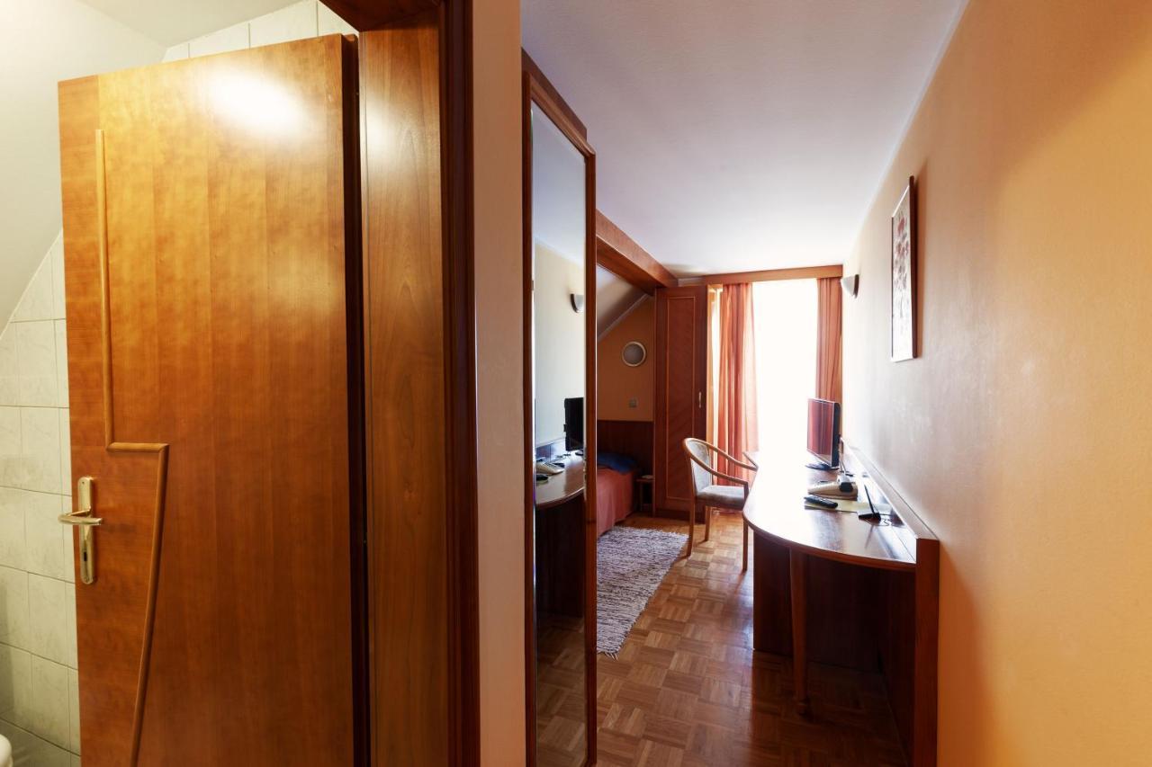 Hotel Gostisce Prosnik Ormoz Exterior foto