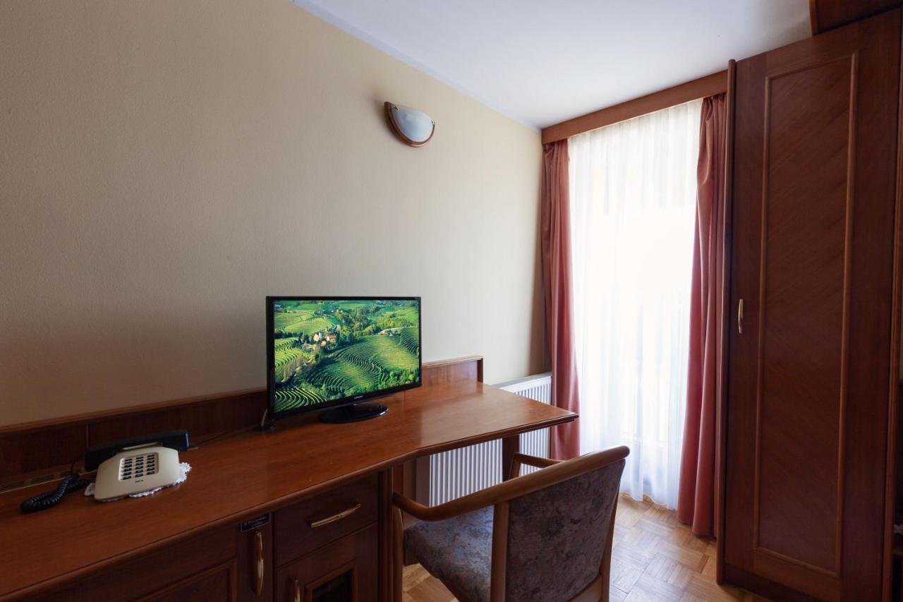 Hotel Gostisce Prosnik Ormoz Exterior foto